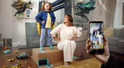 <strong>EE INSPIRES NEXT GENERATION OF FILM STARS WITH INNOVATIVE AUGMENTED REALITY FILM SETS DESIGNED TO TRANSFORM AT HOME PERFORMANCES</strong>
